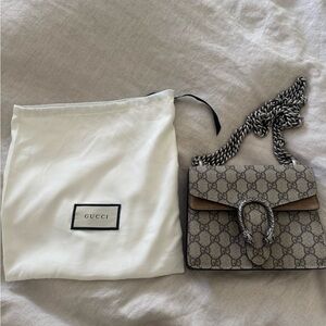 Gucci Dionysus GG Supreme Small